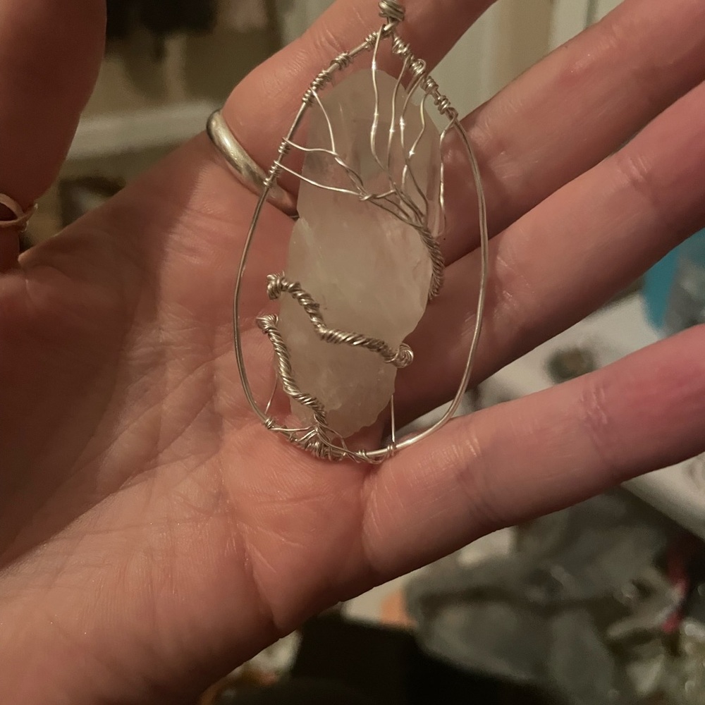Tree pendant - Picture 3 of 3